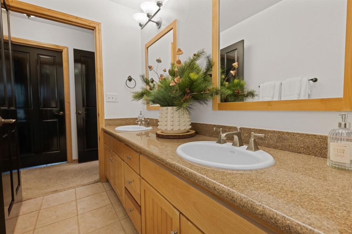New Serenity Lodge Base Of Snow Summit Hot Tub Big Bear Lake Exteriör bild