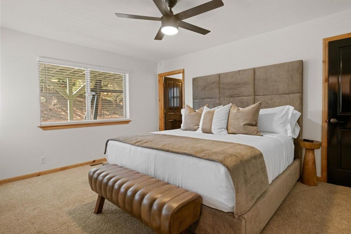 New Serenity Lodge Base Of Snow Summit Hot Tub Big Bear Lake Exteriör bild